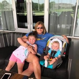 Meet your Posher, Leah